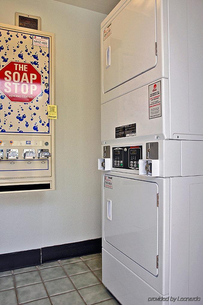 Motel 6 Milwaukee West - Brookfield Zewnętrze zdjęcie